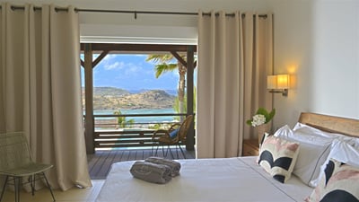Bedroom 2: On an upper and private level. King size bed (or twin beds upon request), air condit