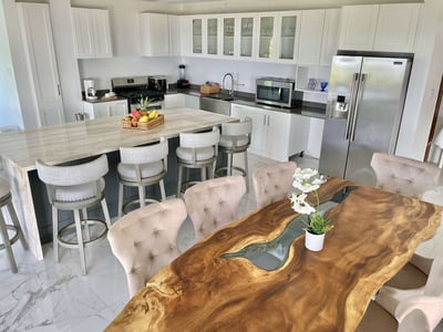 Luxury Villa Photo #8