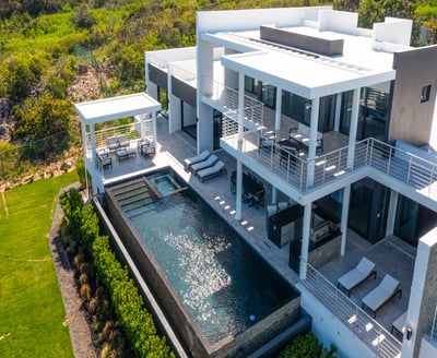Luxury Villa Photo #6