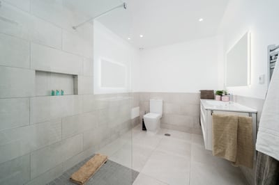 Luxury Villa Photo #25