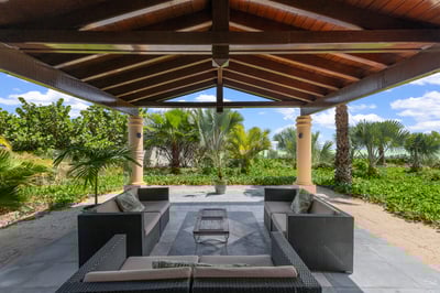 Luxury Villa Photo #63