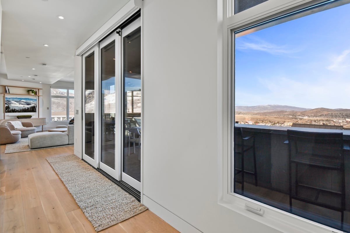 Japandi Slopeside Retreat