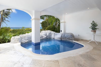 Luxury Villa Photo #24