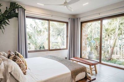 Luxury Villa Photo #41