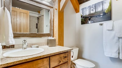 Bunk room ensuite