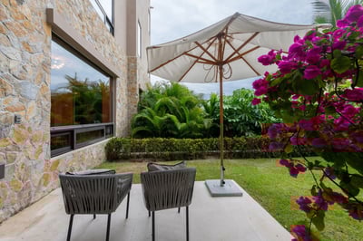 Luxury Villa Photo #11