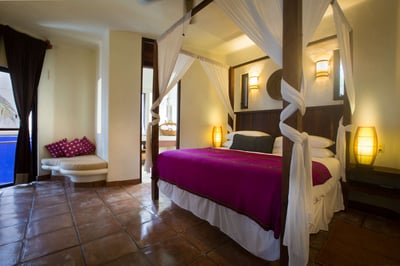 Luxury Villa Photo #11