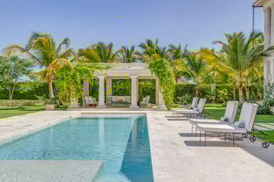 Luxury Villa Photo #4