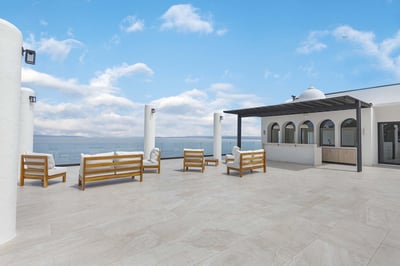 Luxury Villa Photo #17