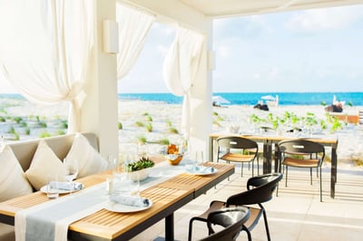 Luxury Villa Photo #6
