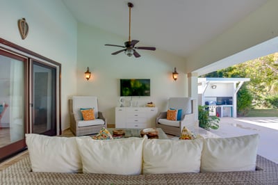 Luxury Villa Photo #21