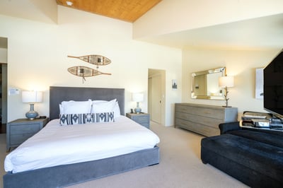 Luxury Villa Photo #8