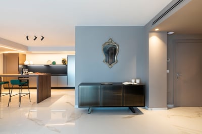 Luxury Villa Photo #17
