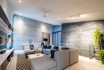 Luxury Villa Photo #16