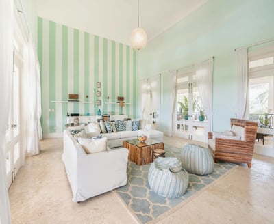 Luxury Villa Photo #12