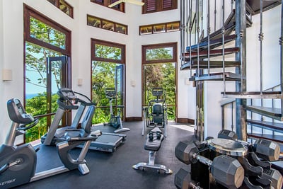 Luxury Villa Photo #18