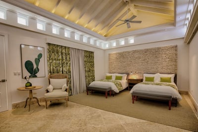 Luxury Villa Photo #44