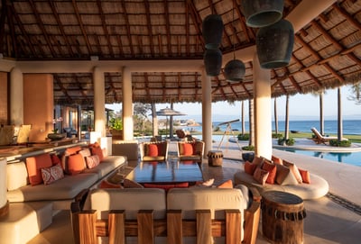 Luxury Villa Photo #19