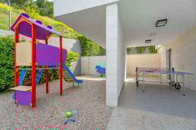 Luxury Villa Photo #15