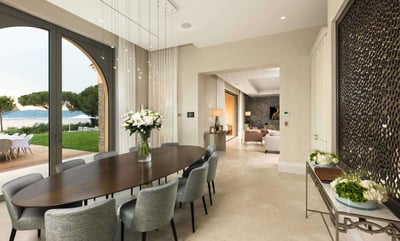 Luxury Villa Photo #9