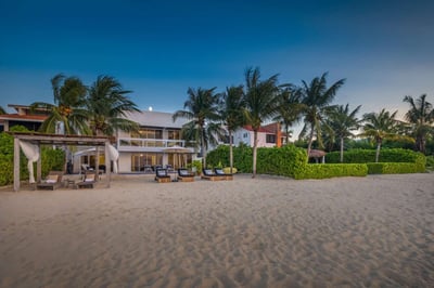 Luxury Villa Photo #35