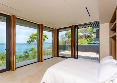 Luxury Villa Photo #22