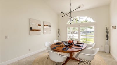 Luxury Villa Photo #9