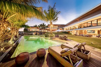 Luxury Villa Photo #12