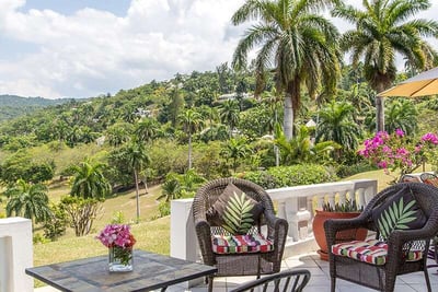 Luxury Villa Photo #2