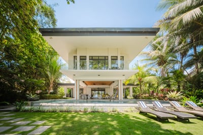 Luxury Villa Photo #6