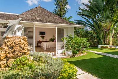 Luxury Villa Photo #13