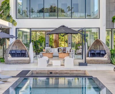 Luxury Villa Photo #2