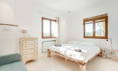 Luxury Villa Photo #13