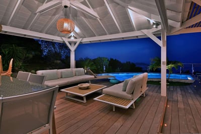 Luxury Villa Photo #7