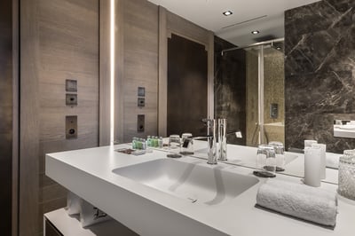 Luxury Villa Photo #15