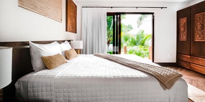 Luxury Villa Photo #24