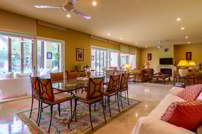 Luxury Villa Photo #10