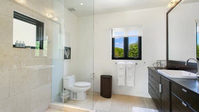 Luxury Villa Photo #44