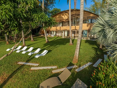 Luxury Villa Photo #3