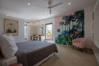 Luxury Villa Photo #41
