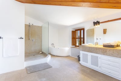 Luxury Villa Photo #68