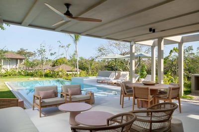 Luxury Villa Photo #12