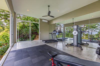 Luxury Villa Photo #55