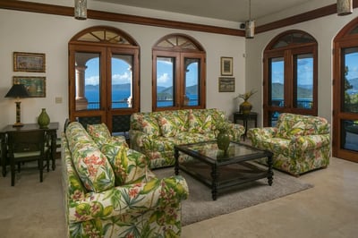 Luxury Villa Photo #34