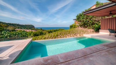 Luxury Villa Photo #5