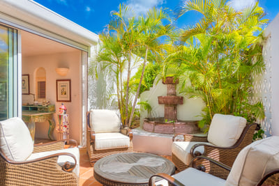 Luxury Villa Photo #15