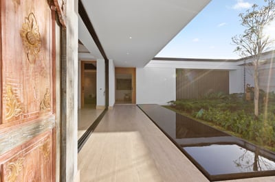 Luxury Villa Photo #20