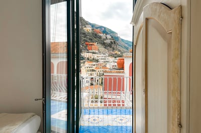 Luxury Villa Photo #44