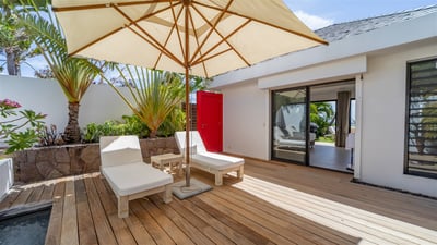 Luxury Villa Photo #37