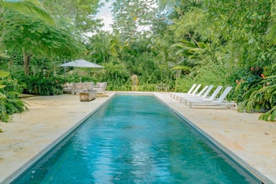 Luxury Villa Photo #6